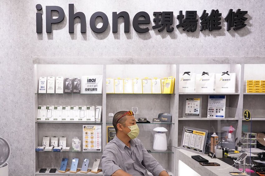 雷神快修 |台中iphone維修推薦!Apple原廠認證維修專門店,零件、維修技術比照原廠,面對面維修快速又省時! - 艾薇覓食趣