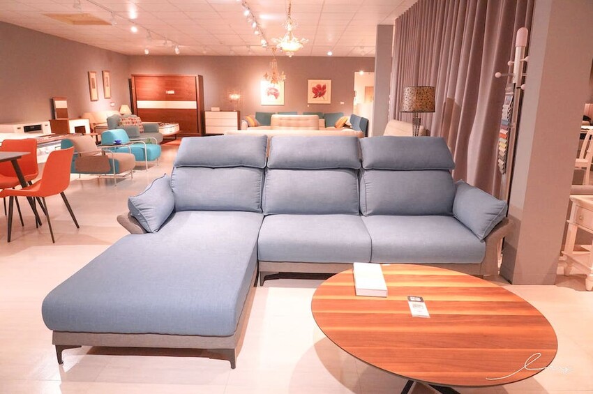 晶華傢俱洲際店 | 台中家具推薦,百款平價精品床墊沙發任君挑選,還有哺乳媽媽必推的沃荷電動單人沙發哦~ - 艾薇覓食趣