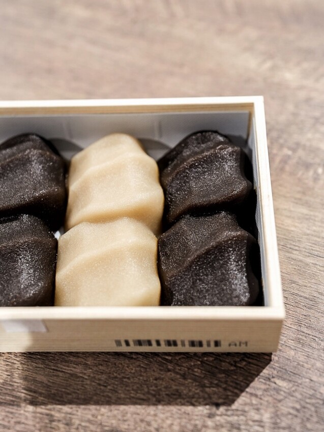 大阪｜百貨美食街也能買到百年伊勢名物！赤福