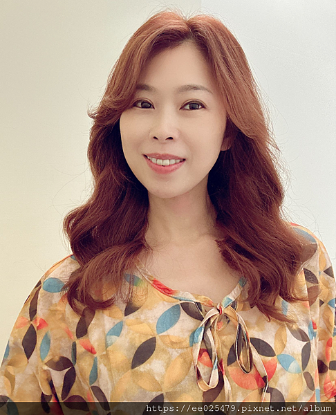 高雄小港髮廊  U Hair 你的髮型燙染髮推薦,夏日就是要有輕盈俏捲髮～