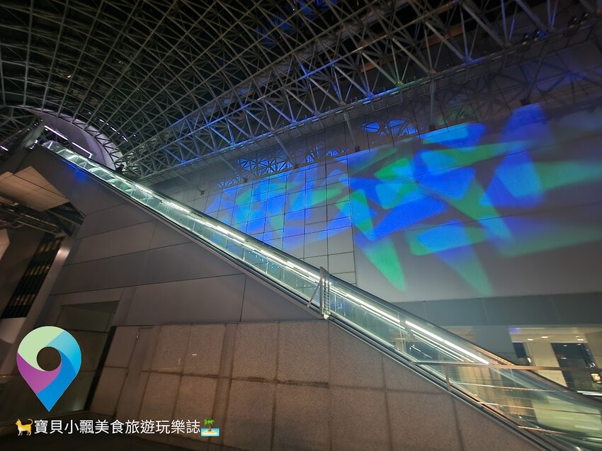 [旅遊]日本 京都 誰說賞景要花錢 免費近距離欣賞京都塔及京都美麗市景 京都駅ビル空中経路