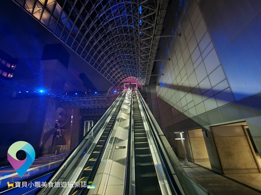 [旅遊]日本 京都 誰說賞景要花錢 免費近距離欣賞京都塔及京都美麗市景 京都駅ビル空中経路