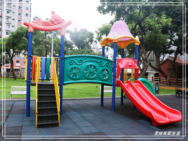 溫州公園-桃園/和恐龍一起玩!侏儸紀主題特色親子公園