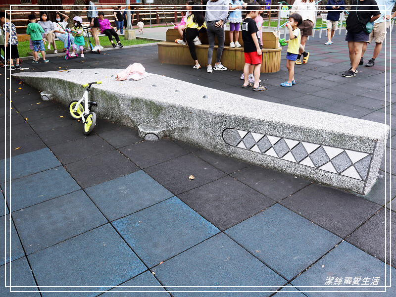 溫州公園-桃園/和恐龍一起玩!侏儸紀主題特色親子公園