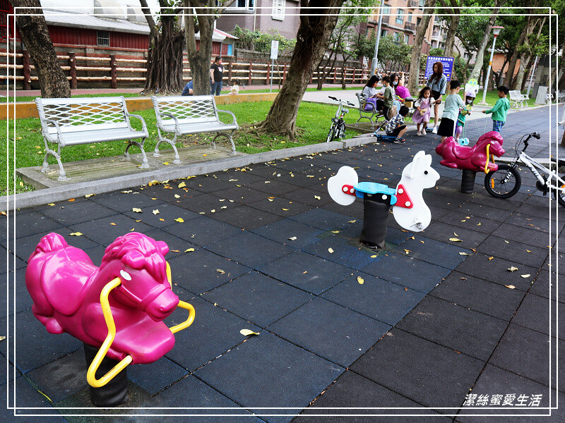 溫州公園-桃園/和恐龍一起玩!侏儸紀主題特色親子公園
