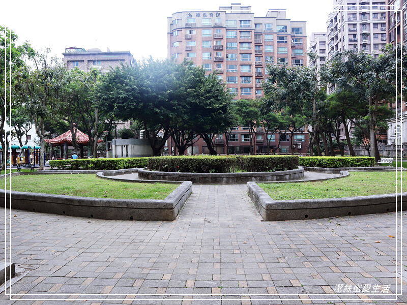 溫州公園-桃園/和恐龍一起玩!侏儸紀主題特色親子公園