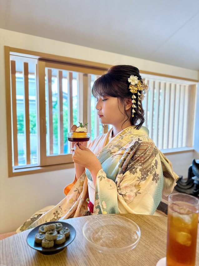 [日本京都美食]京都祇園茶寮Kyoto Gion Saryo｜必點小甜餅、焦糖布丁、培煎紅茶｜八坂神社旁的獨棟咖啡廳｜2樓塌塌米空間超愜意！ - 萍姐愛分享