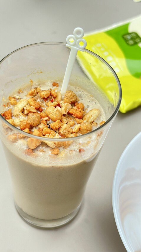 MinVita烏龍奶綠 百卡餐新上市！營養師高敏敏親研｜1包不到百卡｜添加滿滿營養｜ 好料看得到｜讓你喝奶茶不罪惡 - 萍姐愛分享