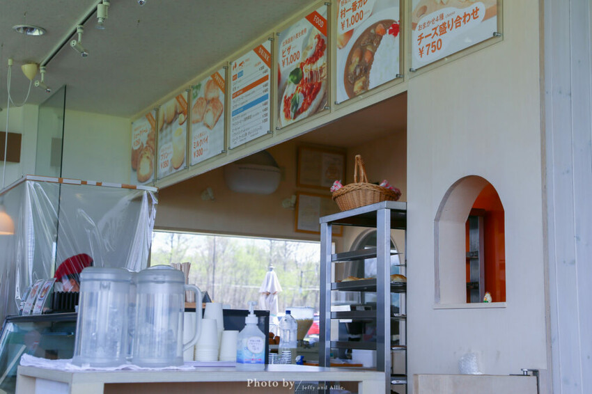 【洞爺湖景點】Lake Hill Farm餐廳,動物牧場、親子草原、遠眺羊蹄山,明信片般美景!