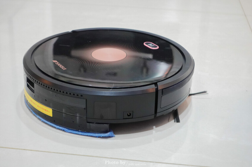 【質感家電】SANSUI山水智能掃拖掃地機器人，陀螺儀導航、支援google音箱、獨立集塵盒/水箱。