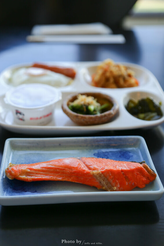 【洞爺湖住宿】洞爺湖溫泉大和旅館，經典榻榻米日式客房，房內直接看煙火！