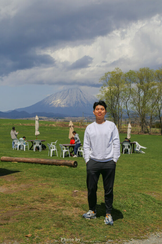 【洞爺湖景點】Lake Hill Farm餐廳,動物牧場、親子草原、遠眺羊蹄山,明信片般美景!