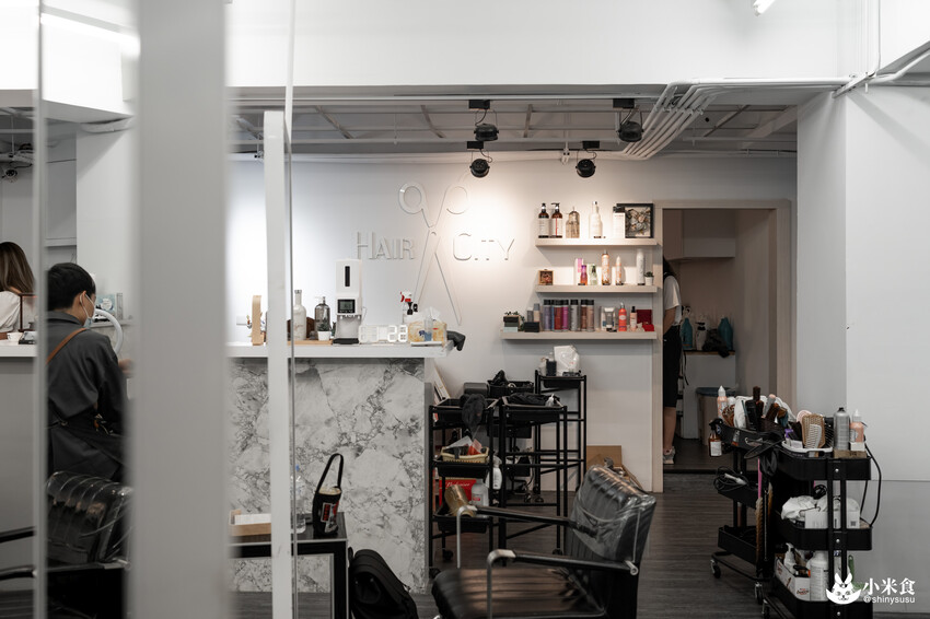 Hair City彰化店｜星空迷霧紫。許願陽光下做個小仙女｜彰化漂染髮｜彰化髮廊推薦 - 小米食