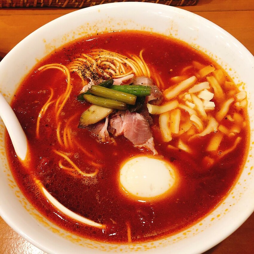 干貝白湯、日本第一鹽味拉麵、還有.....東京池袋拉麵不吃不可6選！