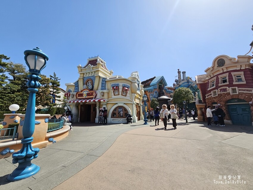 東京迪士尼樂園一日遊攻略｜預約SP券到商店轉「40週年限定扭蛋」 . 迪士尼樂園一日遊紀錄 🌱豆芽出