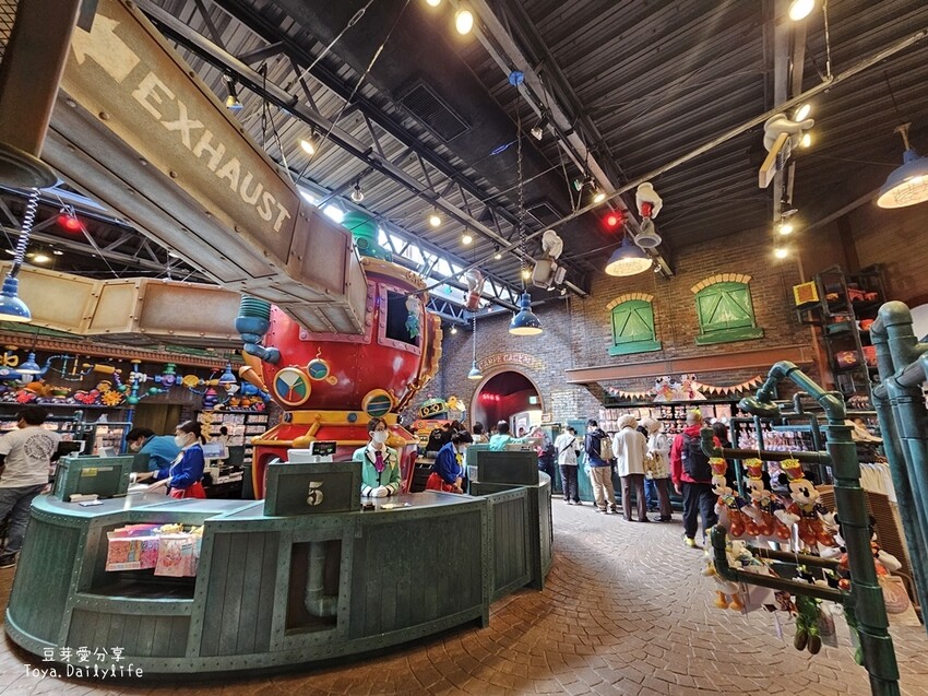 東京迪士尼樂園一日遊攻略｜預約SP券到商店轉「40週年限定扭蛋」 . 迪士尼樂園一日遊紀錄 🌱豆芽出