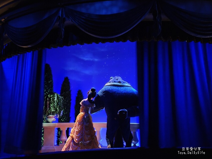 東京迪士尼樂園一日遊攻略｜預約SP券到商店轉「40週年限定扭蛋」 . 迪士尼樂園一日遊紀錄 🌱豆芽出