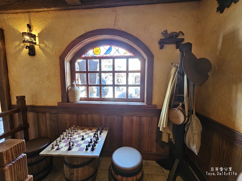 東京迪士尼樂園一日遊攻略｜預約SP券到商店轉「40週年限定扭蛋」 . 迪士尼樂園一日遊紀錄 🌱豆芽出