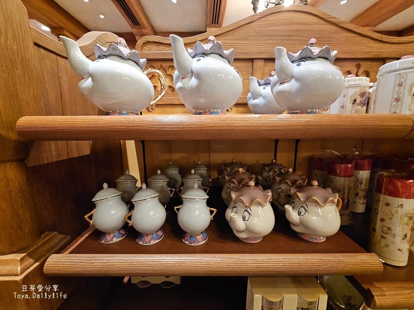 東京迪士尼樂園一日遊攻略｜預約SP券到商店轉「40週年限定扭蛋」 . 迪士尼樂園一日遊紀錄 🌱豆芽出