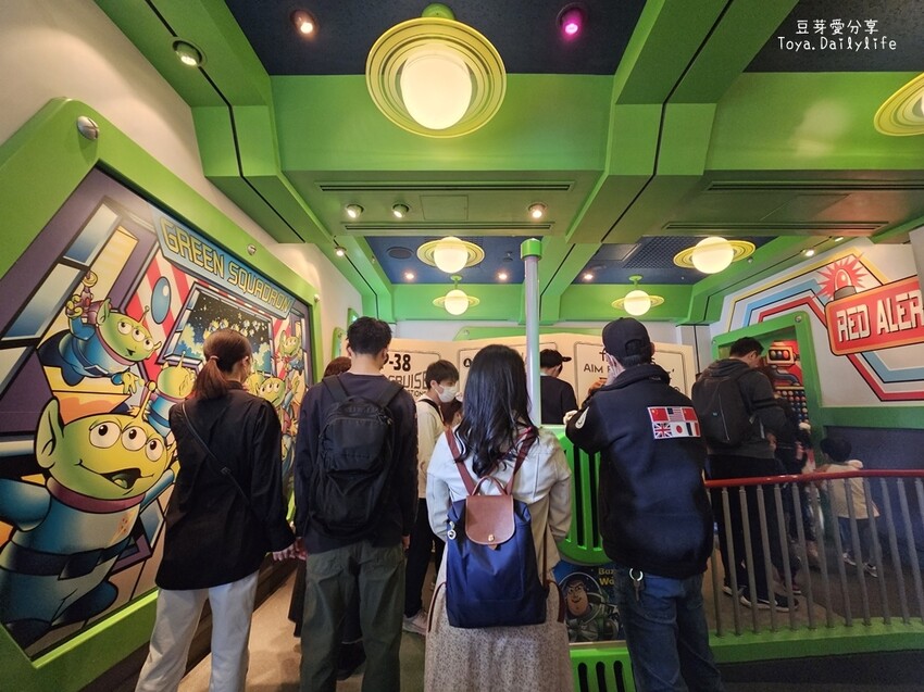 東京迪士尼樂園一日遊攻略｜預約SP券到商店轉「40週年限定扭蛋」 . 迪士尼樂園一日遊紀錄 🌱豆芽出