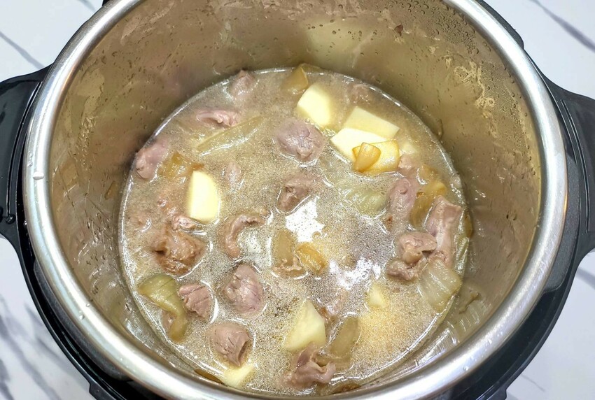 【食譜分享】豬小里肌懶人咖哩，好吃不用等！不用隔夜就能馬上享有的美味！