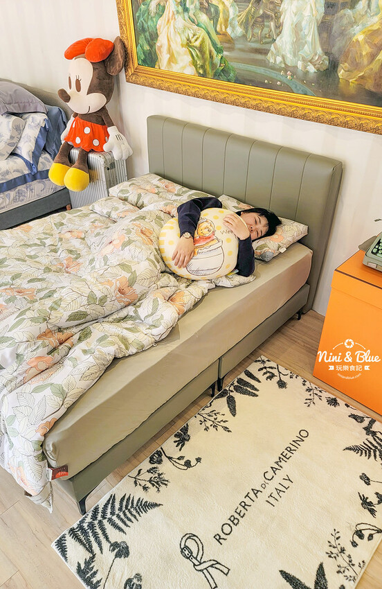 皮爾卡登寢具文創園區|嘉義一日遊免費景點好停車,寢具床墊(千坪倉庫)特賣還有許多拍照打卡場景 @Nini and Blue 玩樂食記