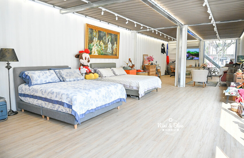 皮爾卡登寢具文創園區|嘉義一日遊免費景點好停車,寢具床墊(千坪倉庫)特賣還有許多拍照打卡場景 @Nini and Blue 玩樂食記