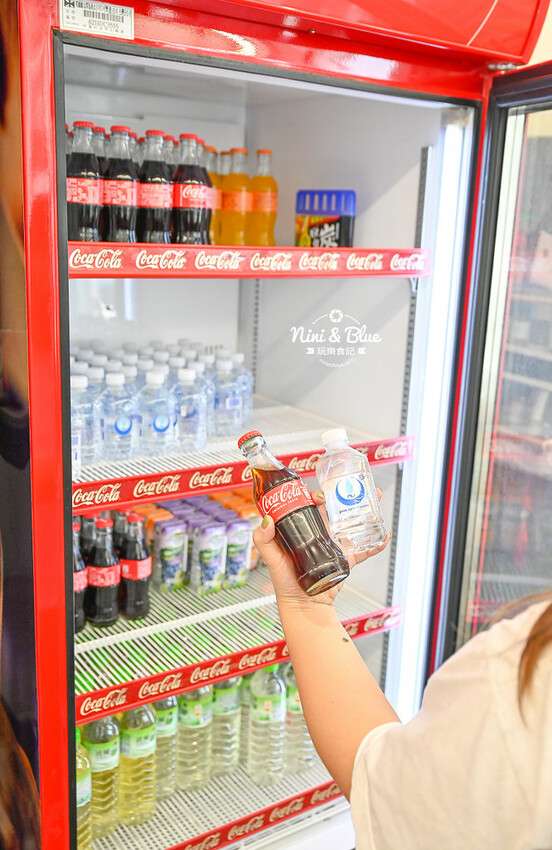 皮爾卡登寢具文創園區|嘉義一日遊免費景點好停車,寢具床墊(千坪倉庫)特賣還有許多拍照打卡場景 @Nini and Blue 玩樂食記