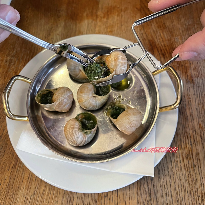 ◎【法國巴黎－激推美食！松露鵝肝餃子－le Comptoir de la gastronomie 】每桌必點！鵝肝松露醬汁，一口秒