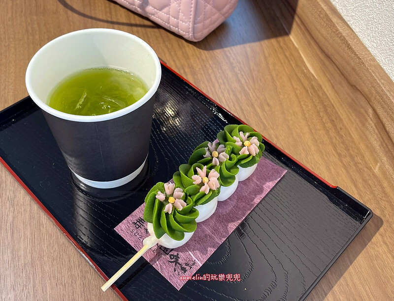 ◎【東京(淺草)超級排隊名店-壽壽喜園】世界最濃的抹茶冰淇淋、極濃郁抹茶團子,真的很厲害!