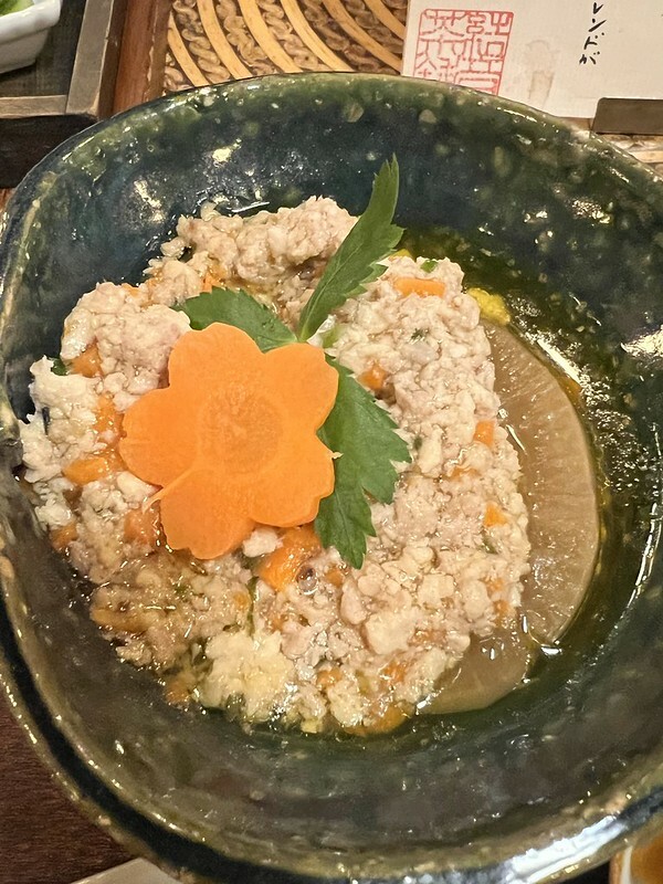 【日本，關西，大阪】跟著日本友人吃，來到經濟實惠的可愛小店「結音茶舗」。（大阪美食）