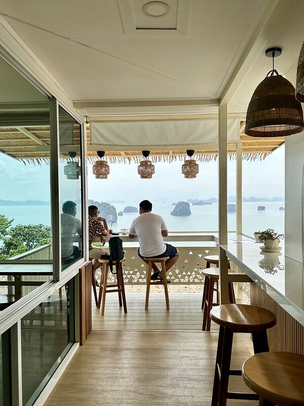 【亞洲，泰國， 喀比】Khaothong Hill เขาทองฮิลล์，Krabi 絕美海景咖啡館、餐廳，網美必訪。（喀比美食，