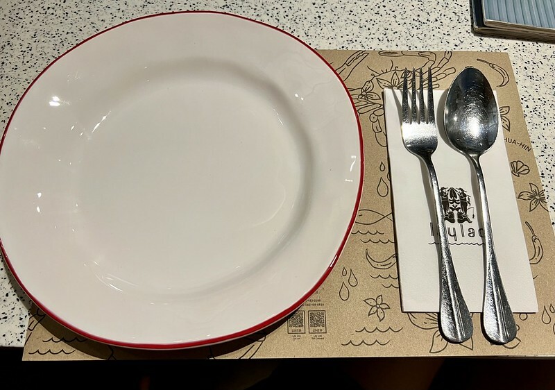 【亞洲，泰國，曼谷】Lay Lao  Ari （เล ลาว - ร้านส้มตำรางวัลมิชลิน 5 ปีซ้อน） ，米其林指南必比登推薦(