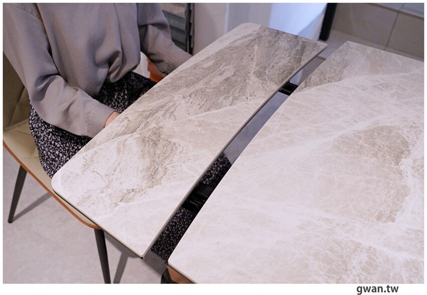 台中獨棟超美家具店，據說天王家裡也有同款沙發，除了好停車還有免費下午茶！