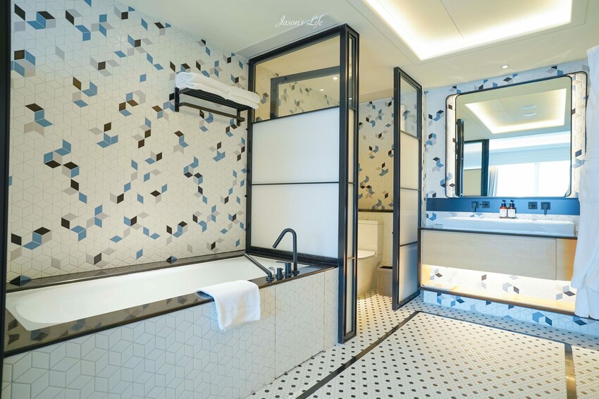 【澳門│住宿】澳門葡京人。三種LINE FRIENDS、L’OCCITANE、葡京人主題房型，多種刺激極限運動可體驗