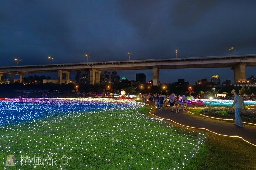 「2023新北河濱蝶戀季」板橋河濱公園夏季燈會！37天的河岸燈光秀