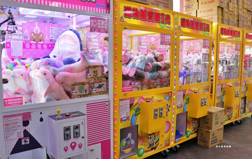 優品娃娃親子樂園 鳳山店‧24小時不間斷營業,好抓、好玩、好停車,更是寵物友善空間,另設親子放電遊戲區 - 敦 小 蓮の食旅錄