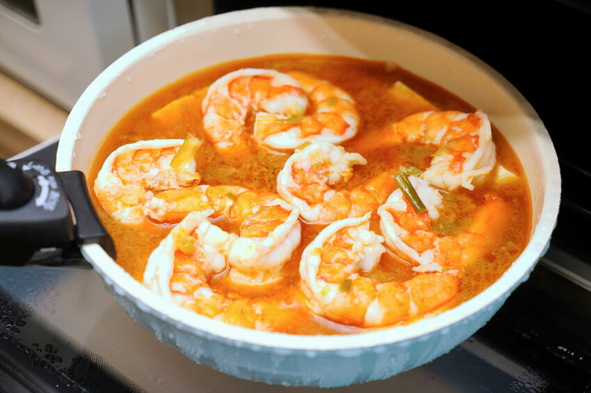 鮮蝦豆腐煲食譜．還可以變成蝦仁飯!