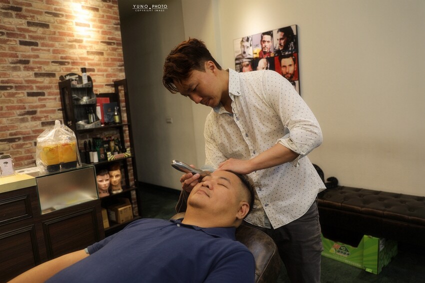 【嘉義理髮廳推薦】時髦英式油頭、紳士復古風讓你秒變型男 還有貓咪店長坐鎮｜Eugene's Barber Shop x 嘉義