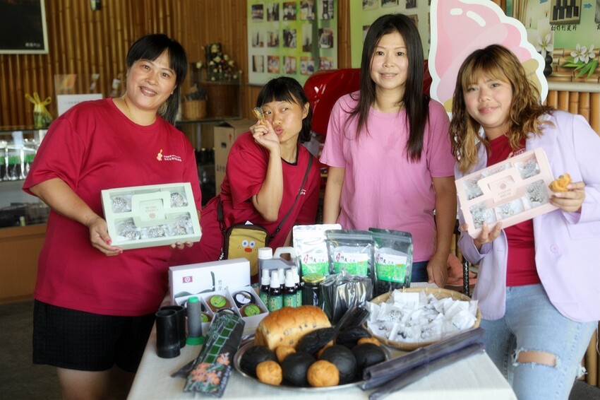 嘉義大埔秘境!全台最美觀景台|和平竹炭窯|內葉翅吊橋|玄山湖山林|大埔和平社區最適合親子的慢活嘉義兩