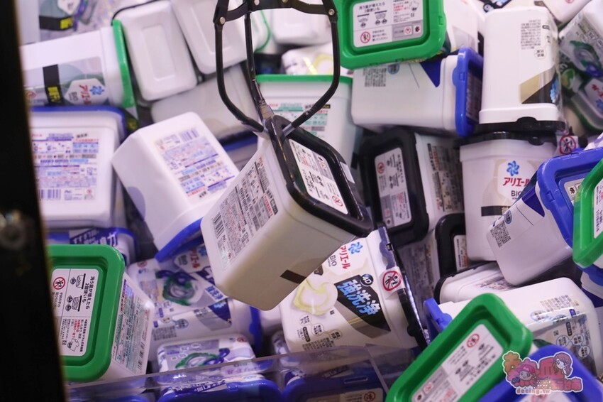 【台南娃娃機】麻吉馬親子樂園！新型態親子樂園，韓式拍貼機、旋轉木馬和花式棉花糖，還有上百台娃娃機一次玩到底~ - 熱血玩台南。跳躍新世界