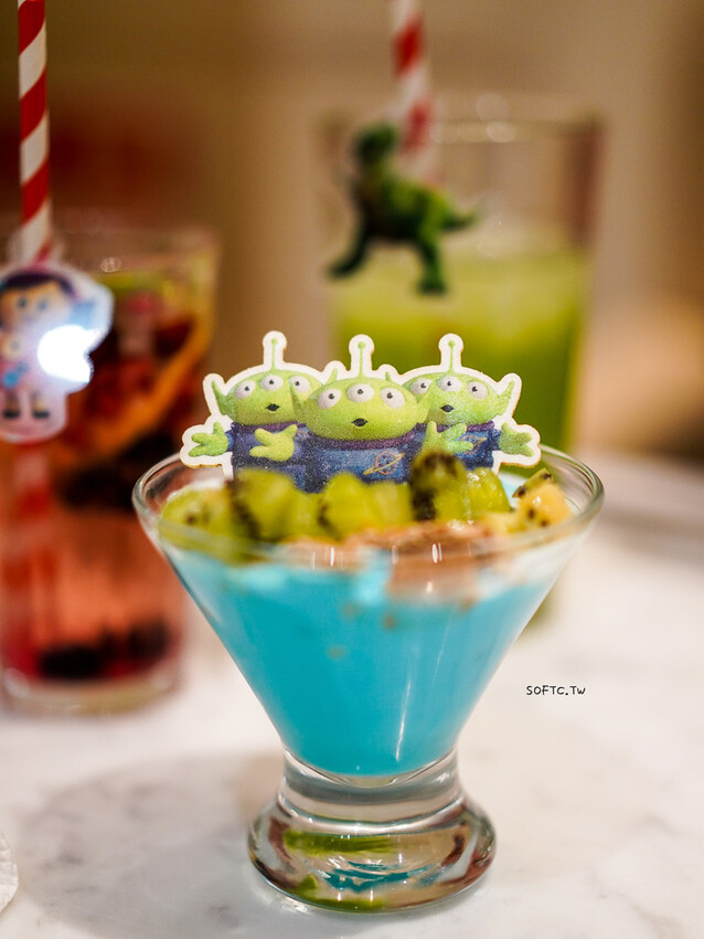 期間限定!原宿美食「OH MY CAFE玩具總動員咖啡廳」原宿竹下通美食推薦