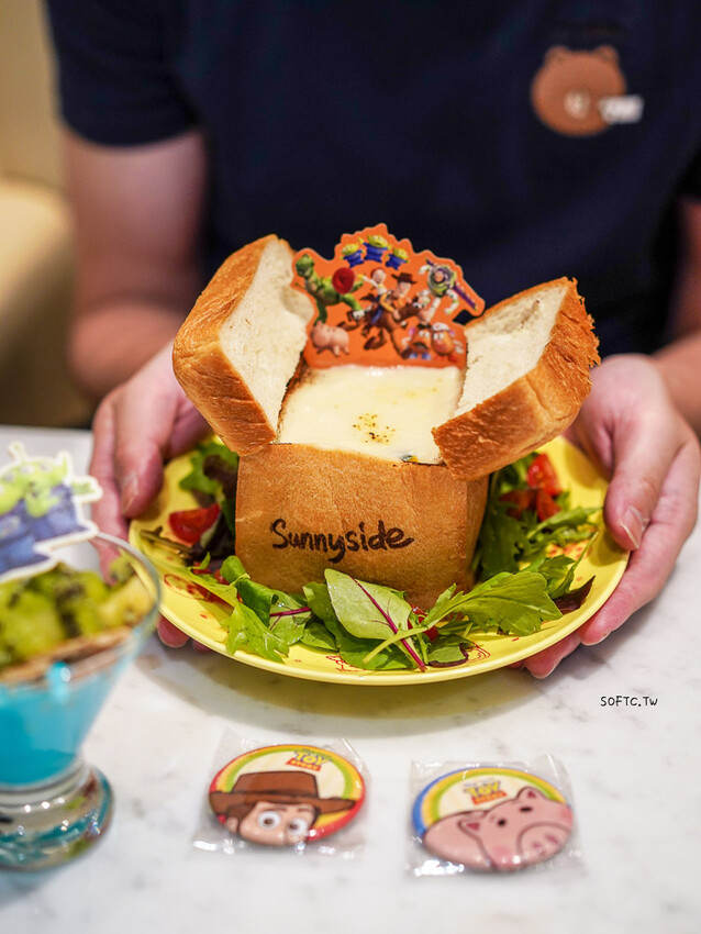 期間限定!原宿美食「OH MY CAFE玩具總動員咖啡廳」原宿竹下通美食推薦