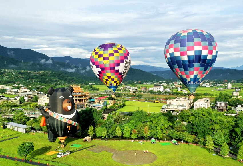 絕美單車路線!期間限定彩繪稻田、夏日煙花、荷葉飯DIY