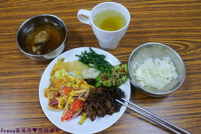 台南旅遊【山中的繽紛奇遇記│探索西拉雅文化】玉井芒果冰超沁涼＆左鎮老街DIY雪花糬喝咖啡│溫噹噹果園│熱情小子芒果冰│DIY絲絡刷刷棒│天埔社區風味餐│沐重光珈琲 - Fresa芙芮莎♥莎旅憶食