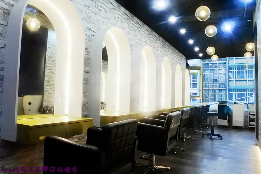 屏東染髮【UN hair salon】近觀光夜市商圈.霧棕色挑染橘紅系.打造女孩潮流品味│屏東燙髮│屏東火車站 - Fresa芙芮莎♥莎旅憶食