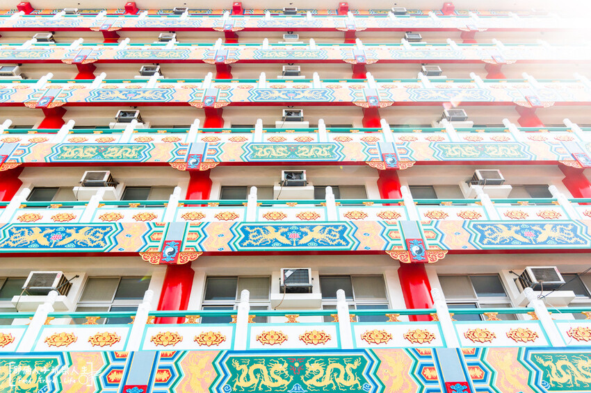 麻豆代天府｜ 一個可以上天堂下地獄的景點，超長的滾輪溜滑梯是小朋友的最愛～