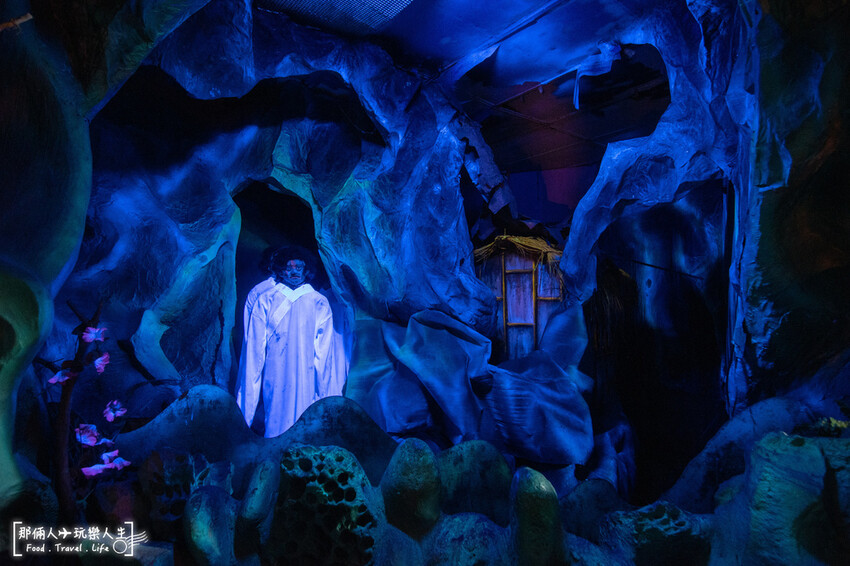 麻豆代天府｜ 一個可以上天堂下地獄的景點，超長的滾輪溜滑梯是小朋友的最愛～