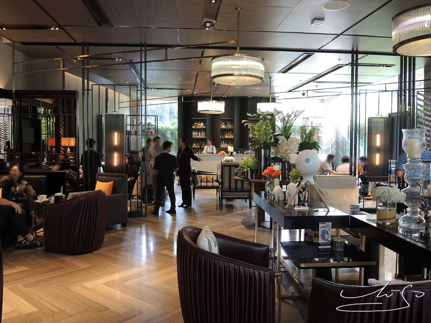 【曼谷飯店推薦】VIE Hotel Bangkok 曼谷VIE美憬閣酒店 ➤ 五星無邊際泳池，近地鐵，水門市場，Big C，四面