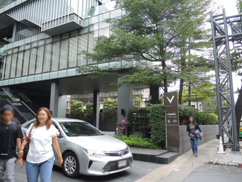 【曼谷飯店推薦】VIE Hotel Bangkok 曼谷VIE美憬閣酒店 ➤ 五星無邊際泳池，近地鐵，水門市場，Big C，四面